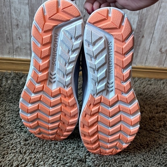 𝅺saucony Cohesion 13 Running Shoe - Picture 9 of 10